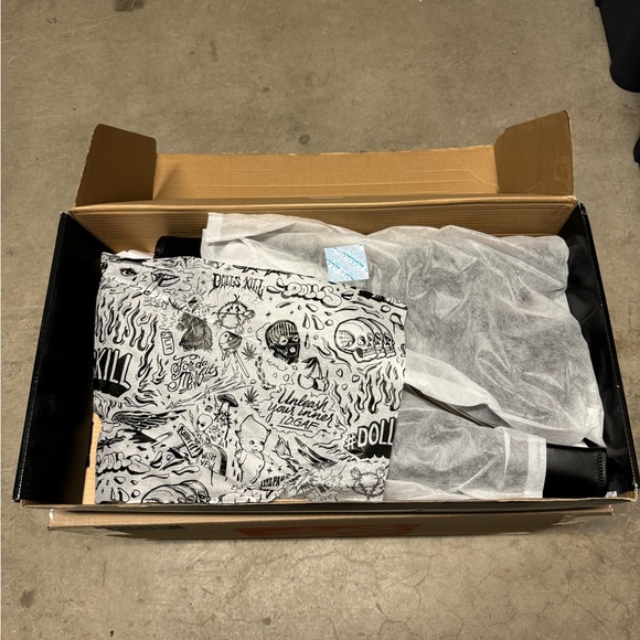 DOLLS KILL-Platform Knee High Boots. - Picture 7 of 9